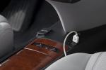 Lexus HS250h 2009 года